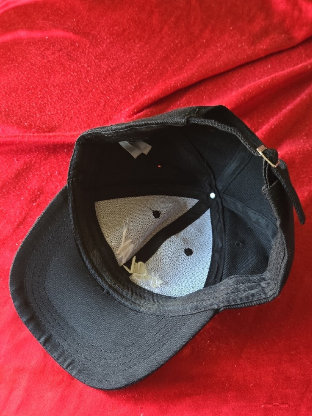 Black #SLAY Embroidered Baseball Cap - Picture 3 of 3